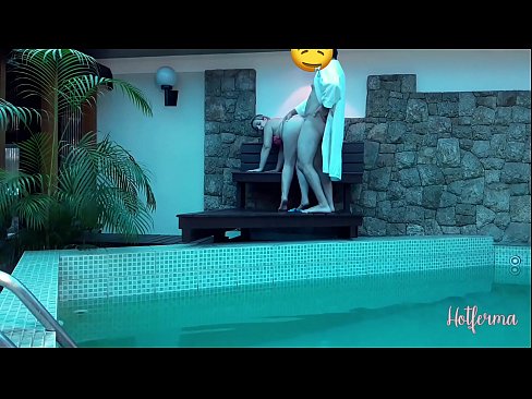 ❤️ Bos menjemput pembantu rumah ke kolam, tetapi tidak dapat menahan panas Lucah pada kami ms.8kpornvids.ru ❌️